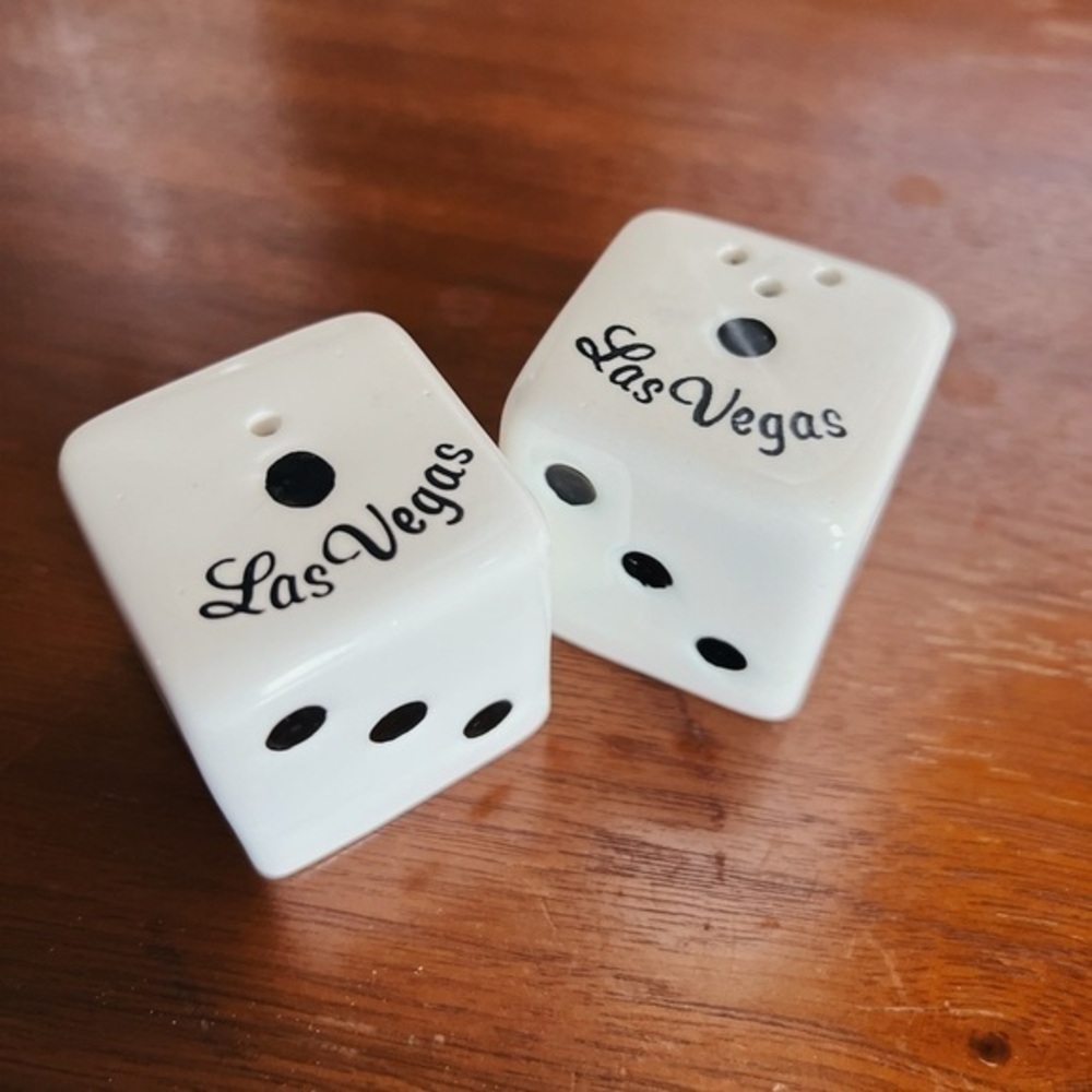 Vintage 1980s Las Vegas Salt | Pepper Shakers | Souvenir Collectible Decor